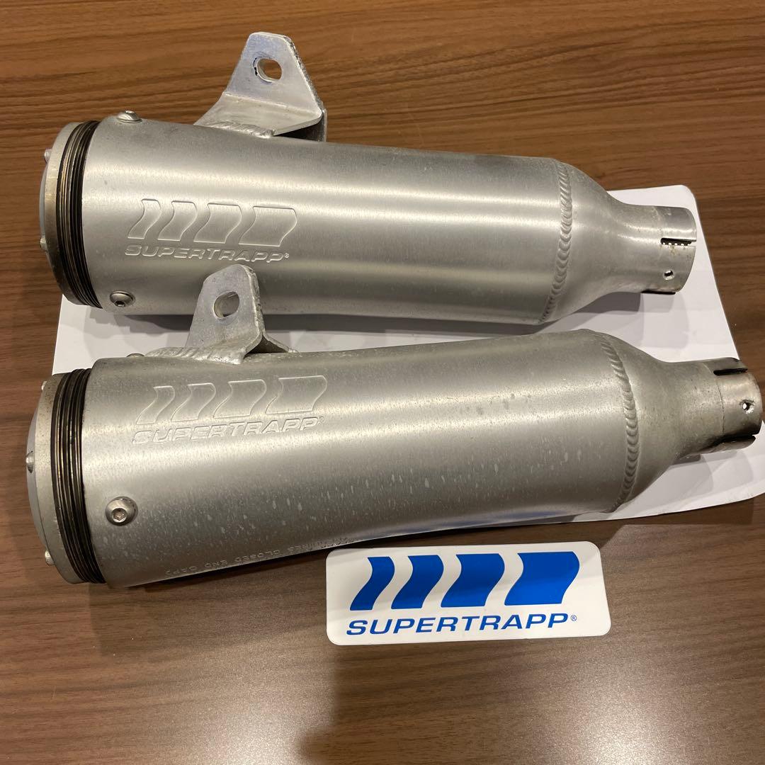 【希少】スーパートラップ スリップオン 4インチ マグナ250用 マフラー　美品