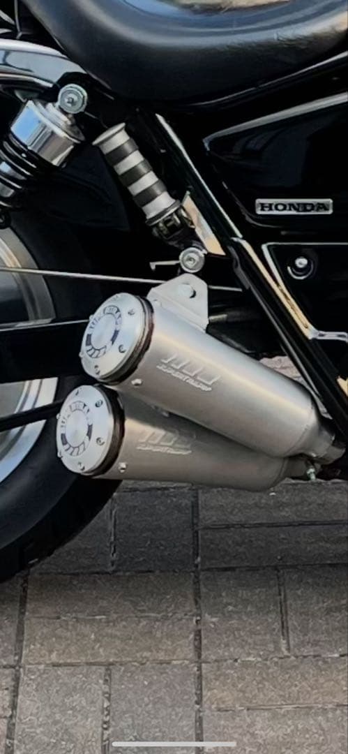 【希少】スーパートラップ スリップオン 4インチ マグナ250用 マフラー　美品