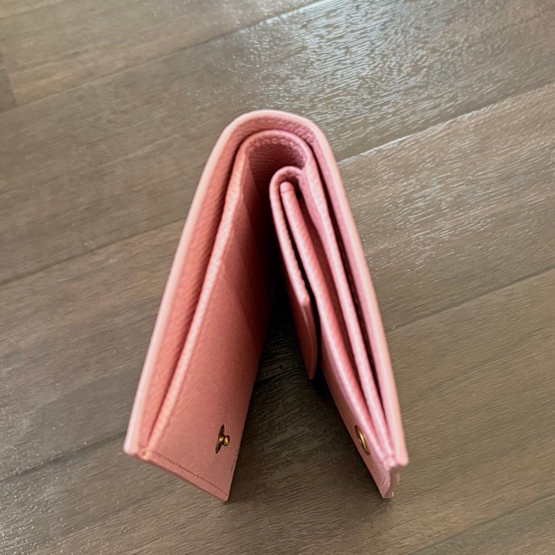 新品未使用　Salvatore Ferragamo フェラガモ財布