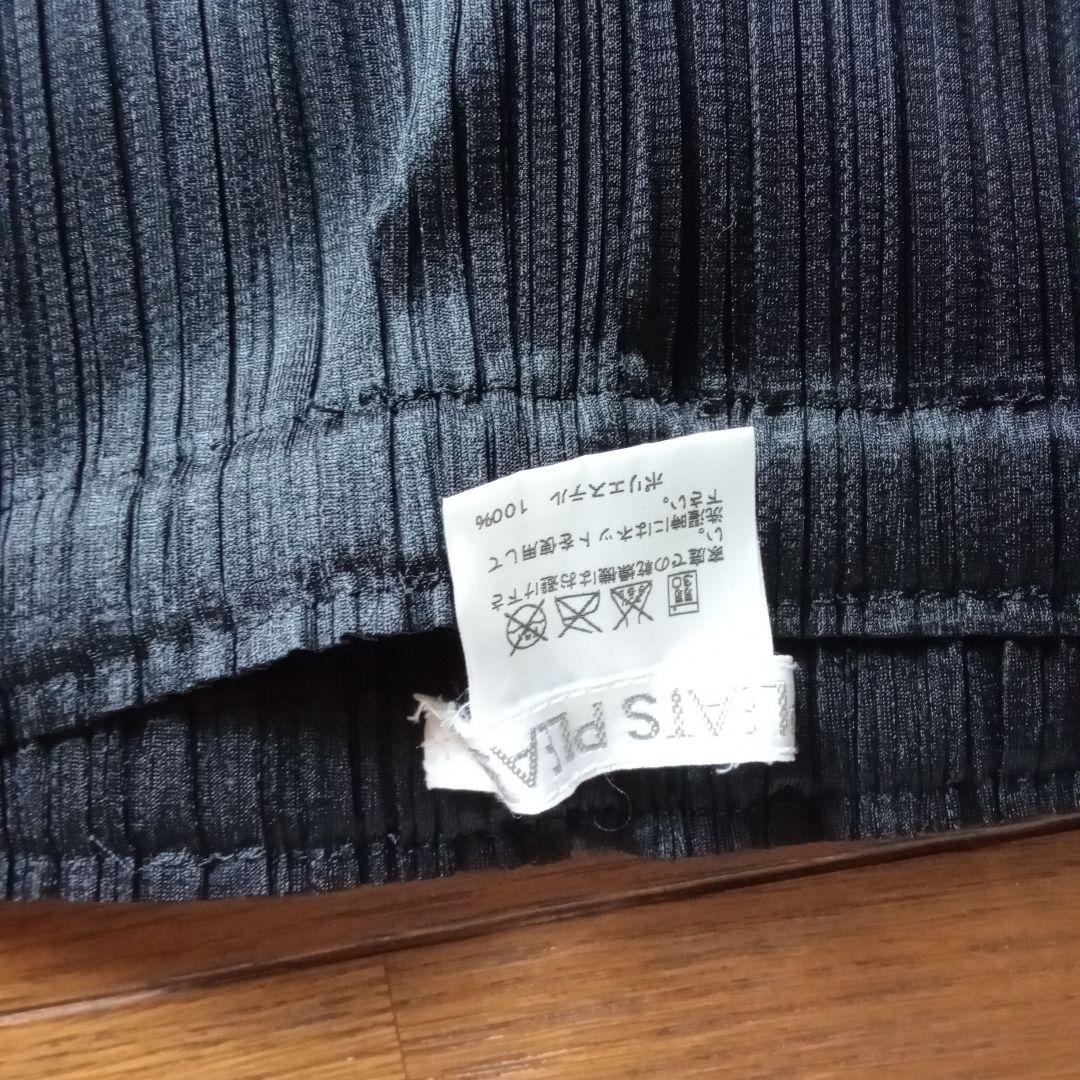 プリーツプリーズイッセツミヤケ　ベーシックパンツ