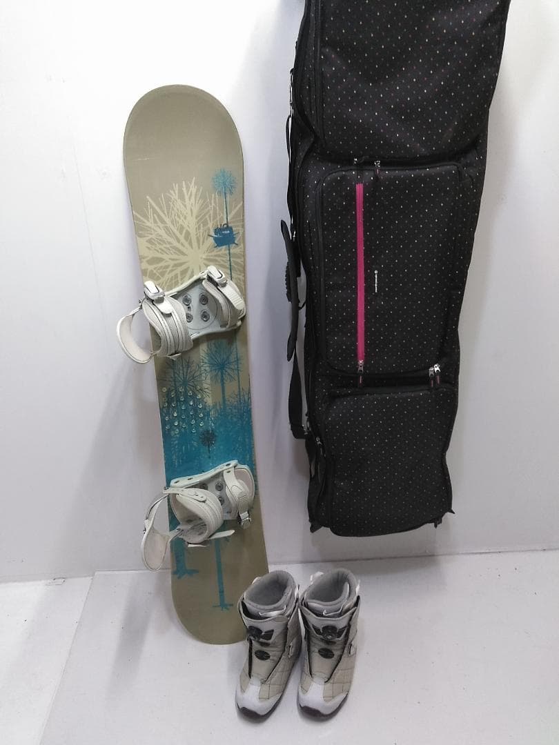 K2 LUNA 142cm レディーススノーボード 3点セット ブーツ24cm△