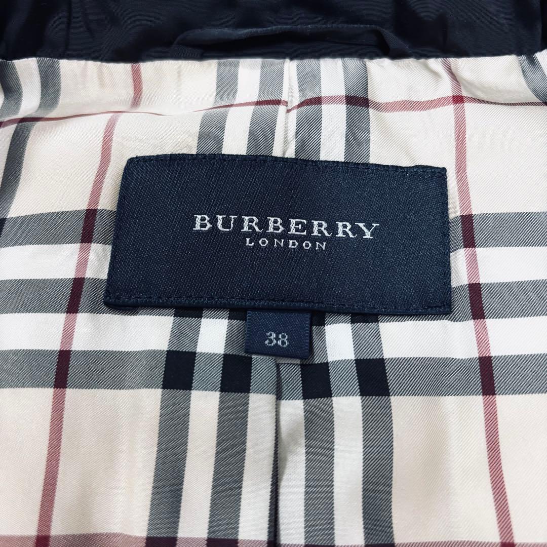 バーバリーロンドン　ダウンベスト　ノバチェック フード　黒　ブラック　38サイズ