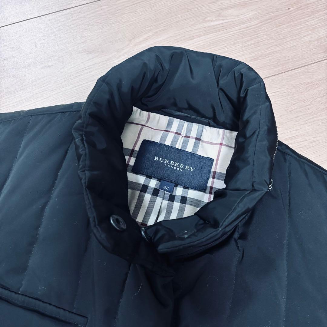 バーバリーロンドン　ダウンベスト　ノバチェック フード　黒　ブラック　38サイズ