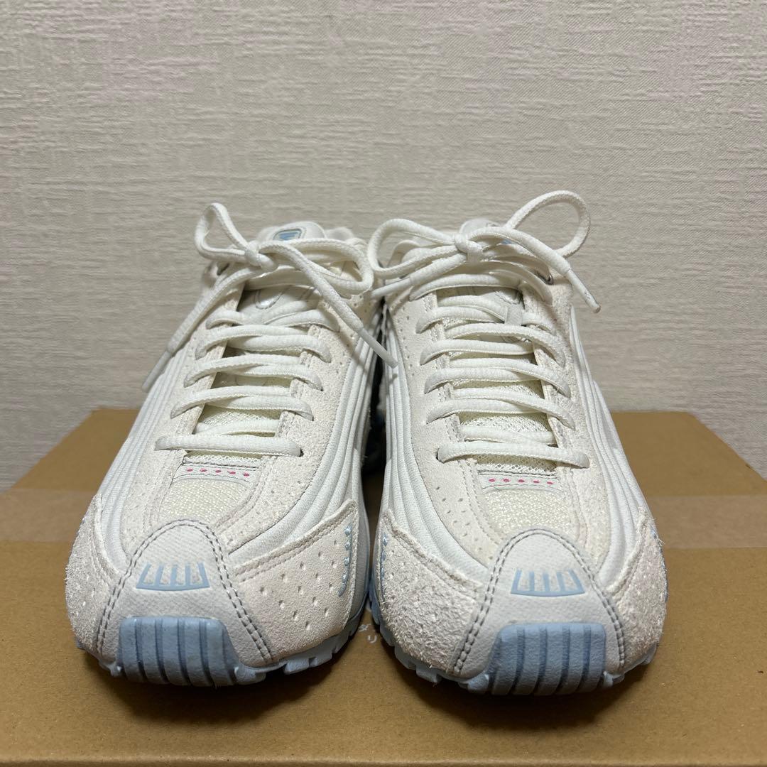 ナイキ ショックス R4 SE (サイズ25)