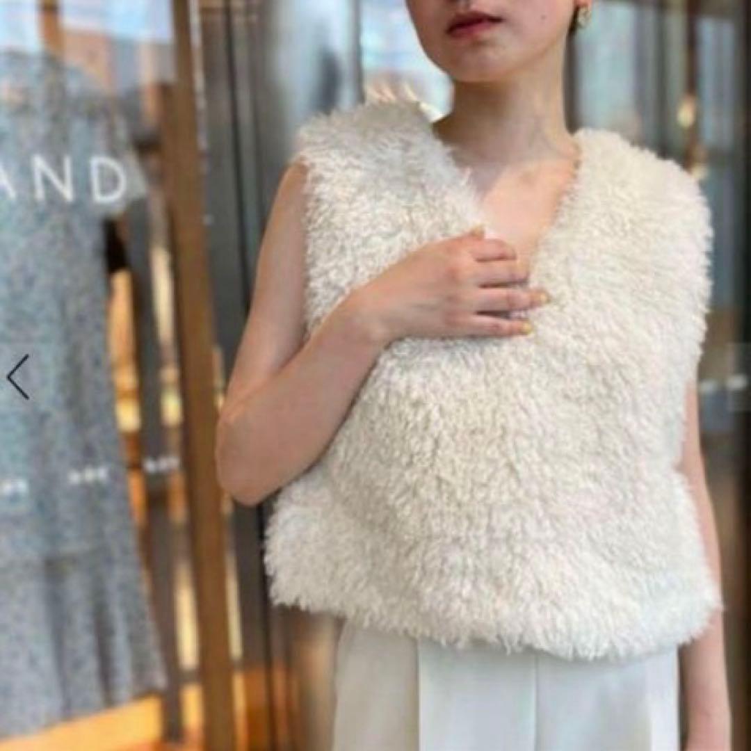 【極美品】Ballsey ボールジィ プードルファー Vネックベスト