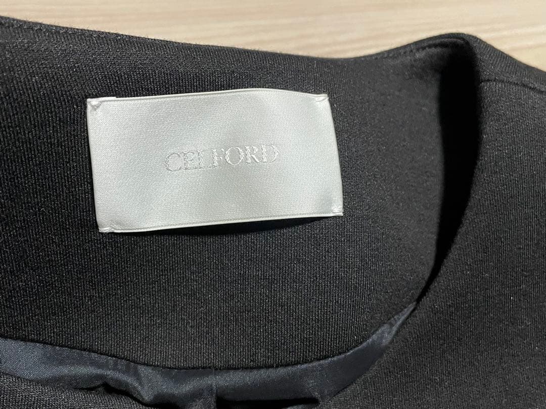 の*き様 CELFORD セルフォード 裾ファーブルゾン 黒 超美品 CWFJ2