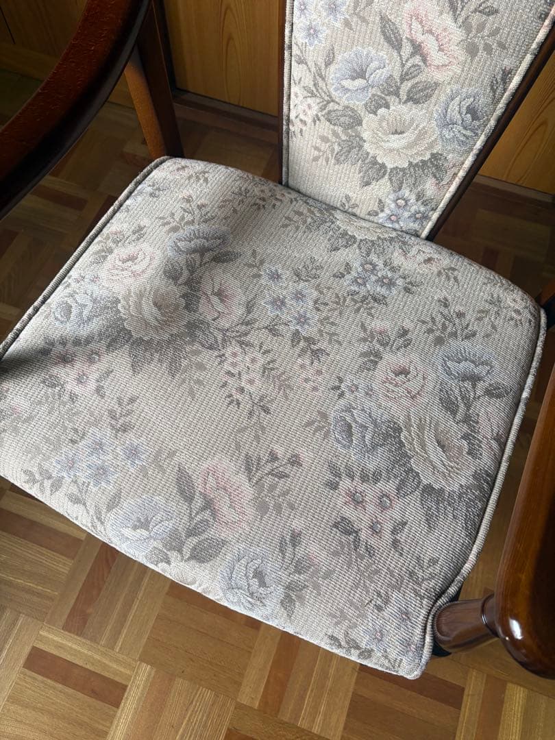 カリモク karimoku コロニアル アームチェア 花柄 椅子