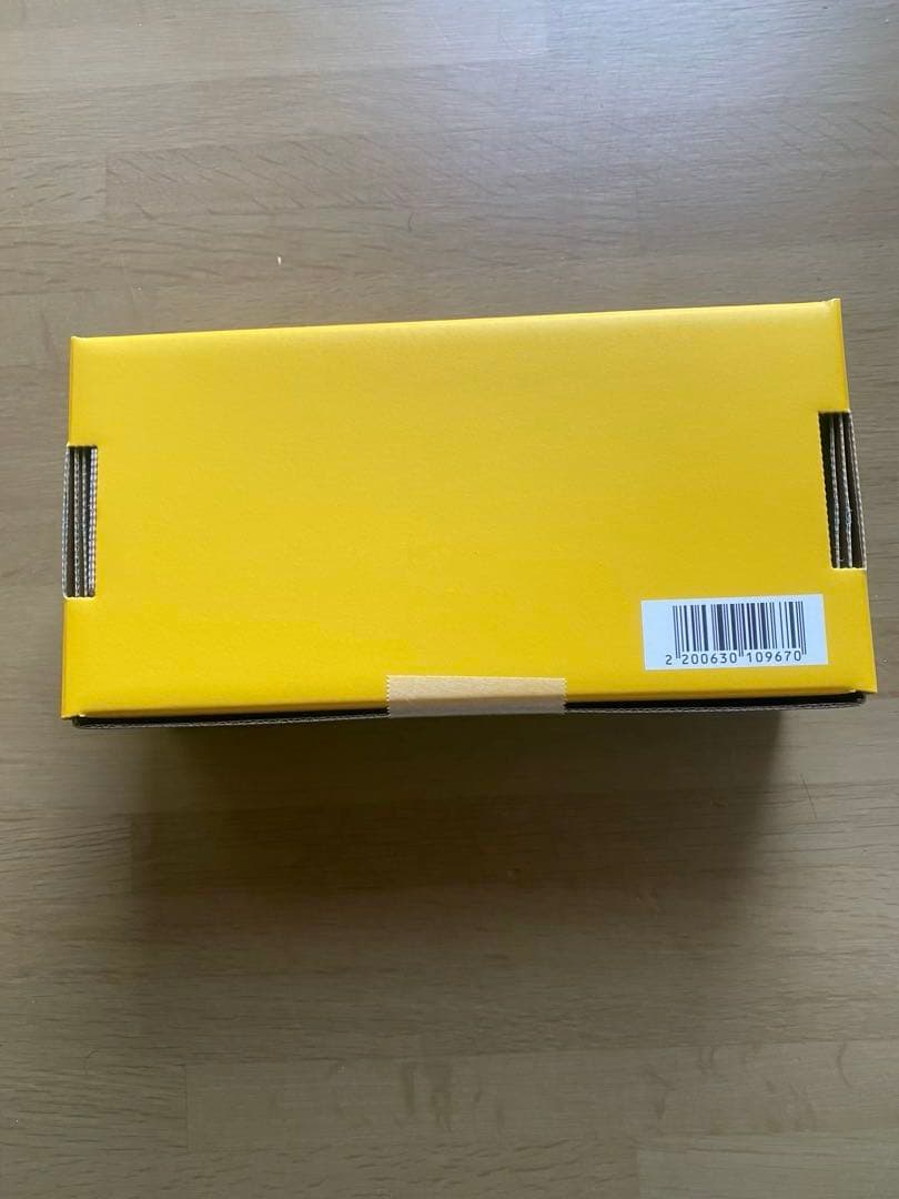 新品未開封 Amazon限定 名探偵ピカチュウ プロモカード 付き ピカチュウ