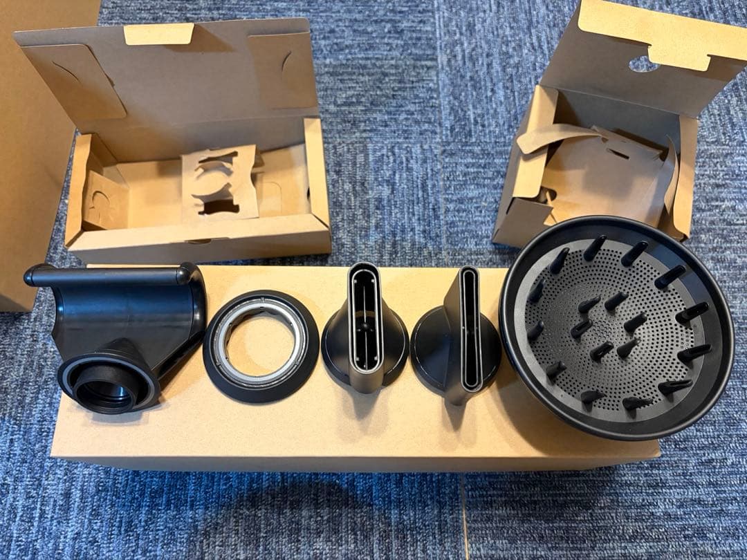 dyson HD08 ダイソン ヘアドライヤー　並行輸入品　専用