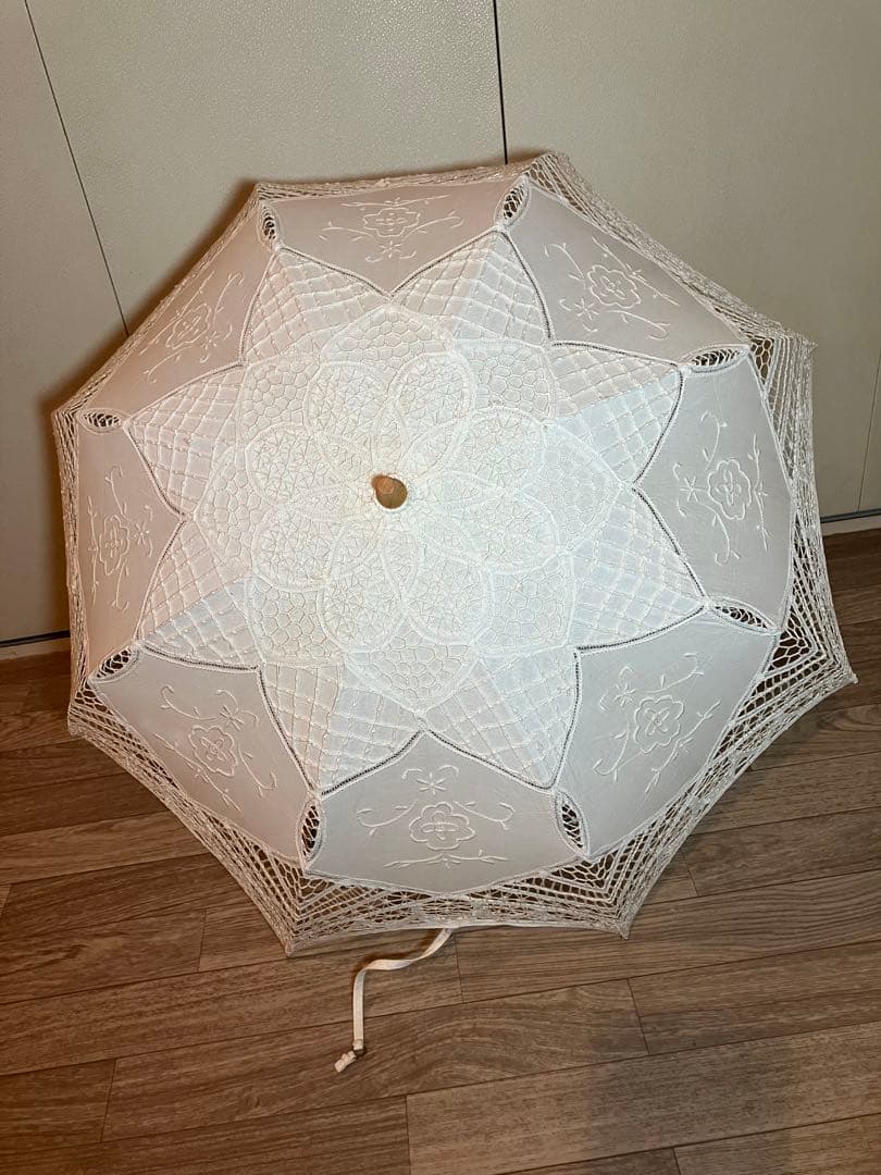 ★折りたたみ日傘★アンティークレースと刺繍 ★八角形