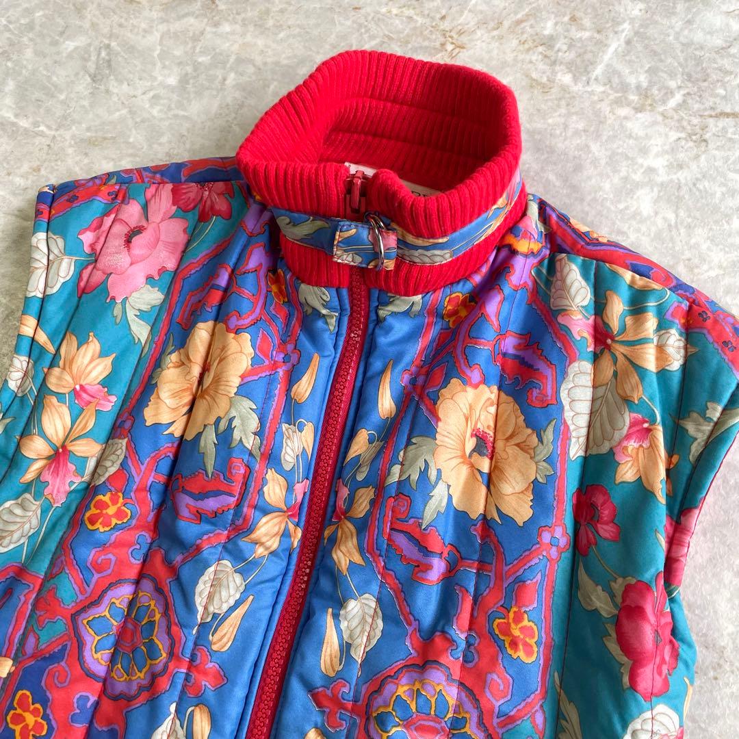 LEONARD レオナール 保温 花柄 スタンドカラー キルティング 中綿ベスト