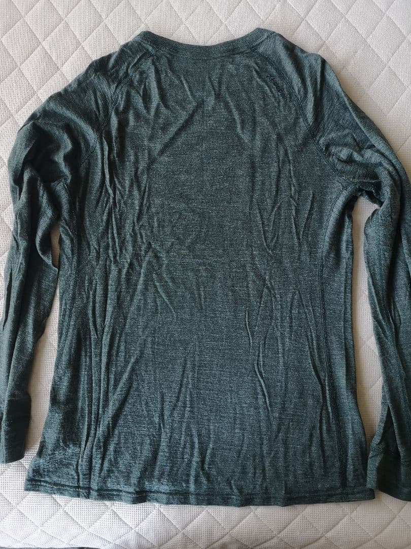 美品 フーディニ acrivist crew メリノウール LS メンズMサイズ