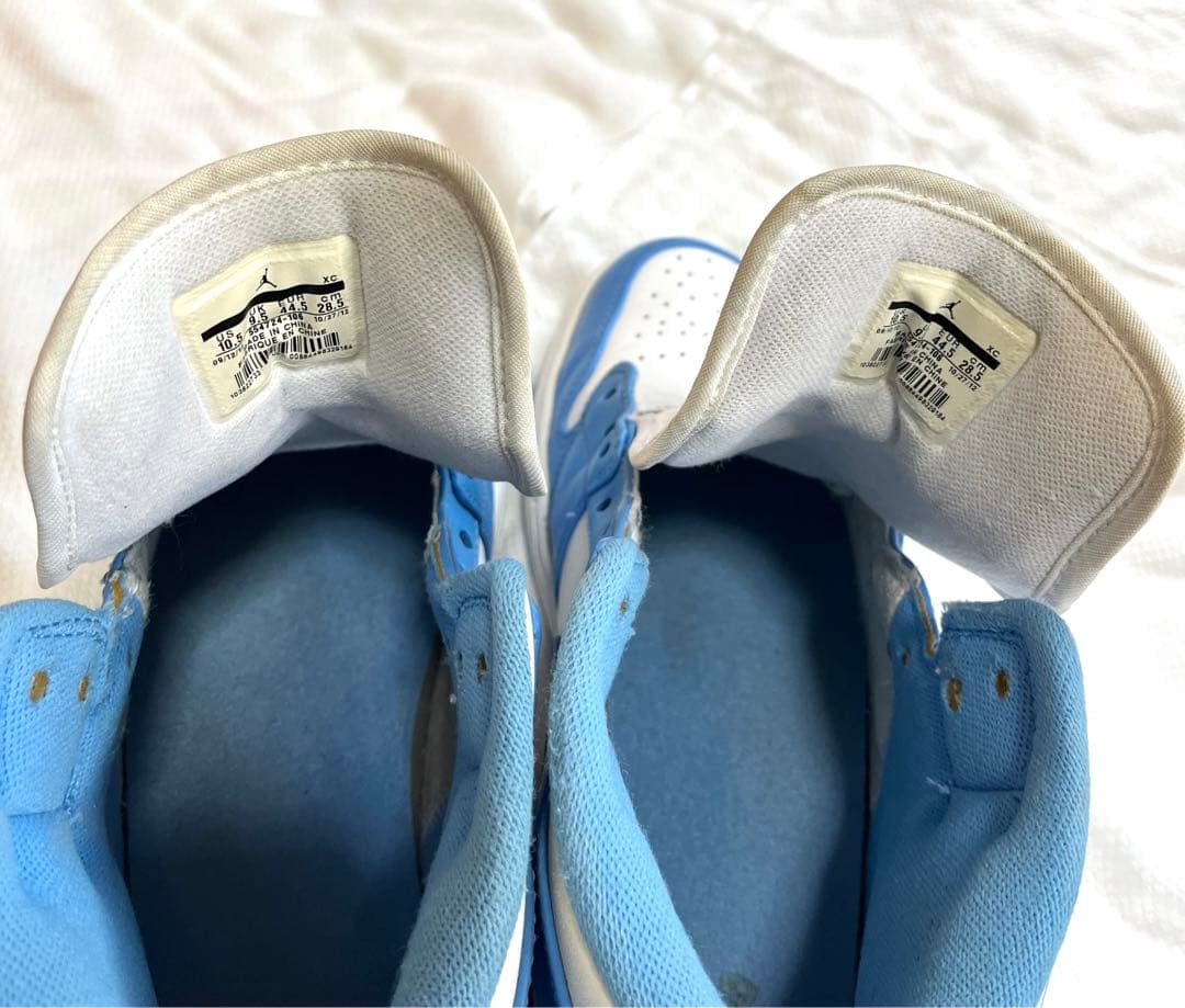 NIKE AIR JORDAN 1 RETRO MID UNC エアジョーダン