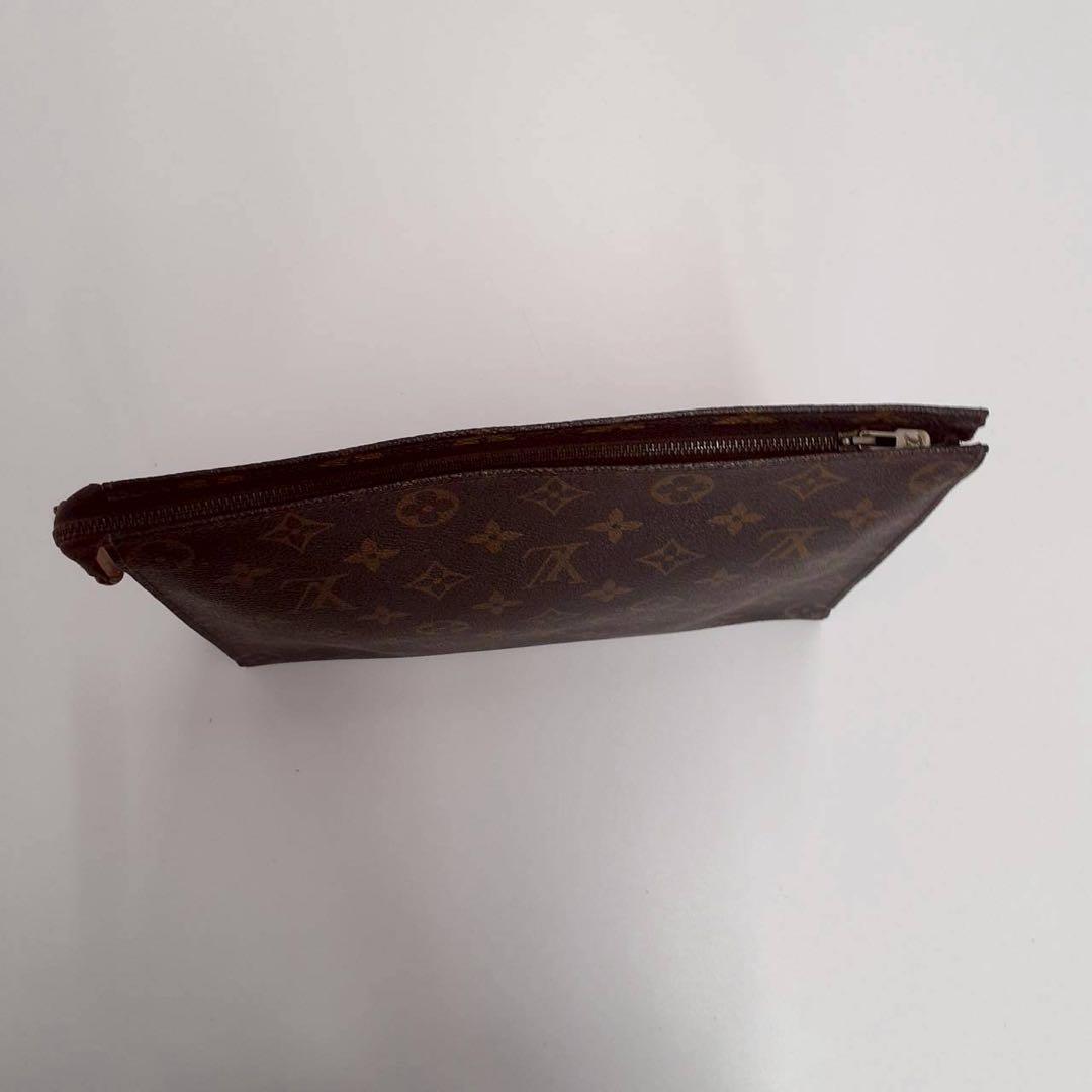 LOUIS VUITTON ルイヴィトン ポッシュトワレ モノグラム　ポーチ