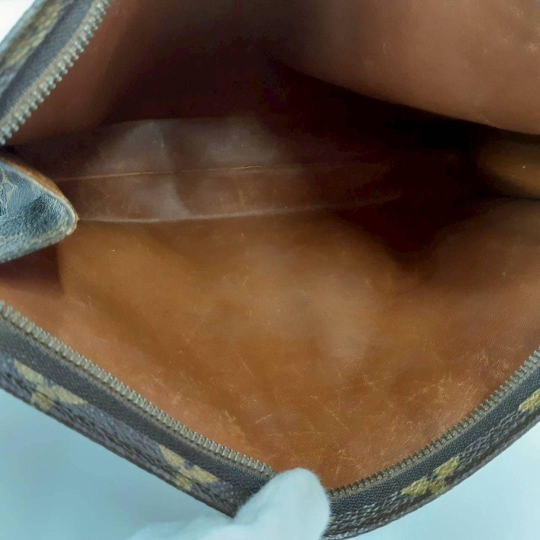 LOUIS VUITTON ルイヴィトン ポッシュトワレ モノグラム　ポーチ