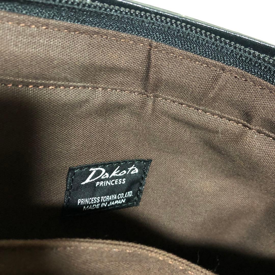 黒 レザー ビジネスバッグ　Dakota