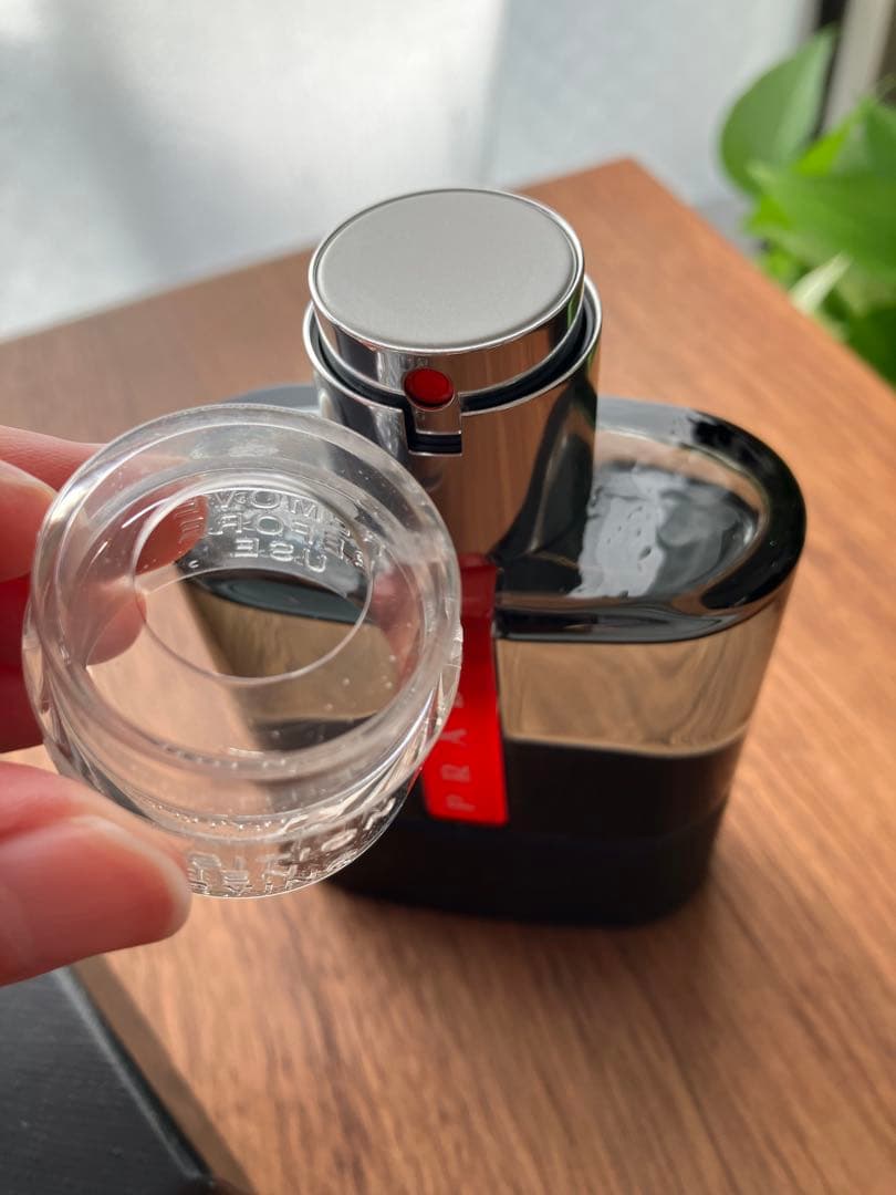 【フィーフィー】Prada プラダ ルナロッサカーボン オードトワレ