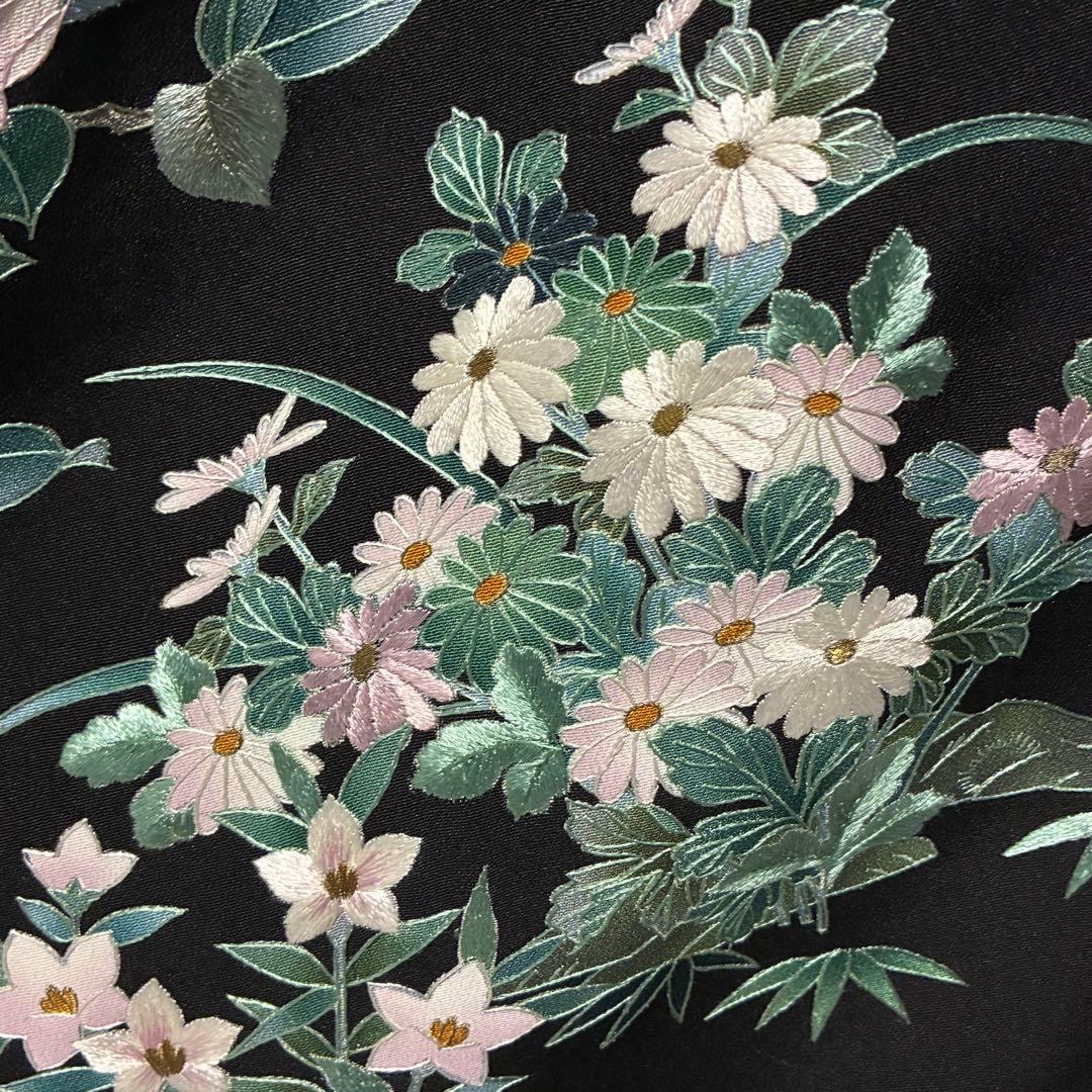 D6 黒留袖 総刺繍 蘇州刺繍 花模様 正絹 着物 袷 美品