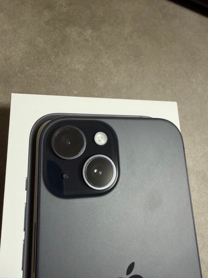 (美品)iphone15 128MB simフリー　ブラック