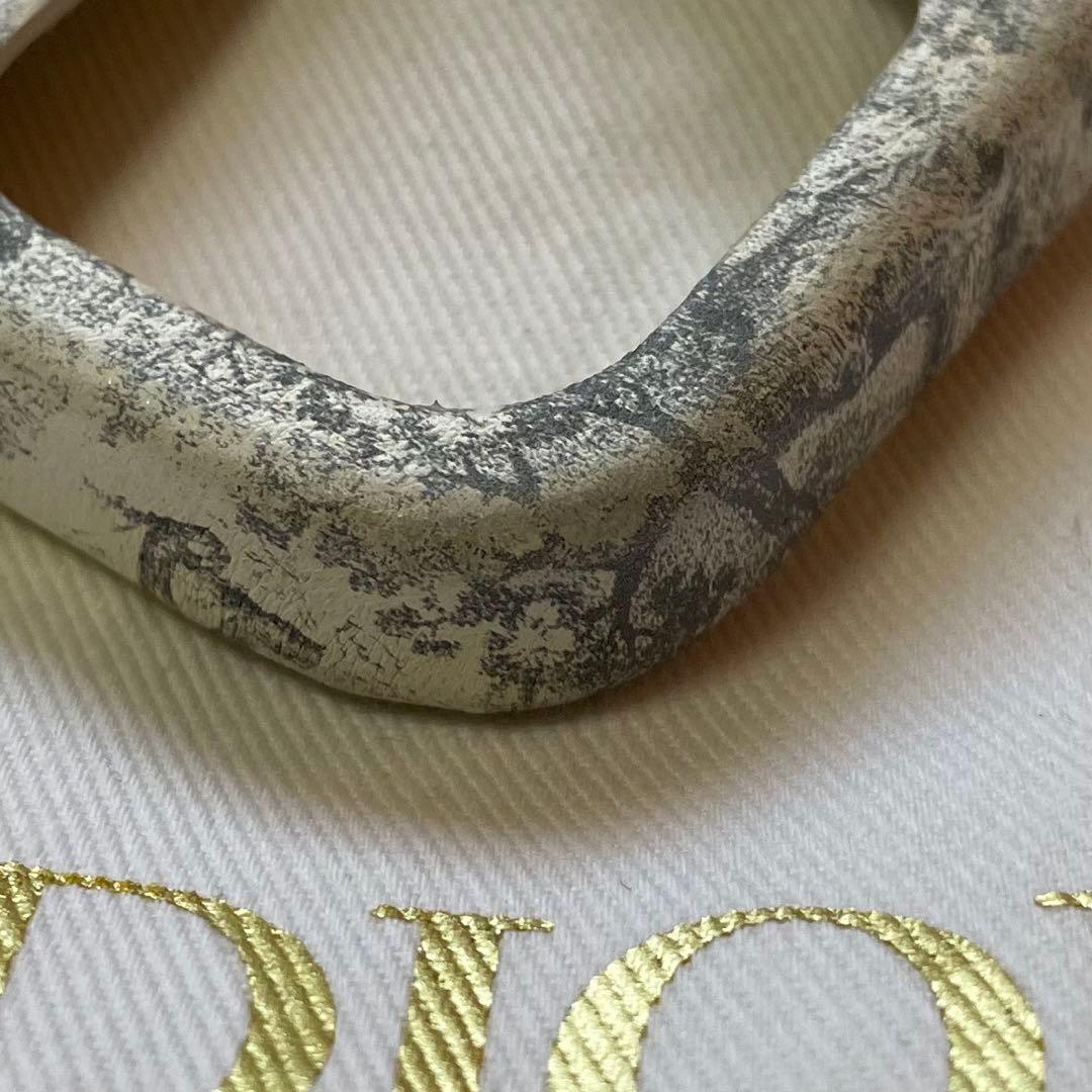 団子白たまDior トワルドゥジュイ iPhone 16 Pro Max