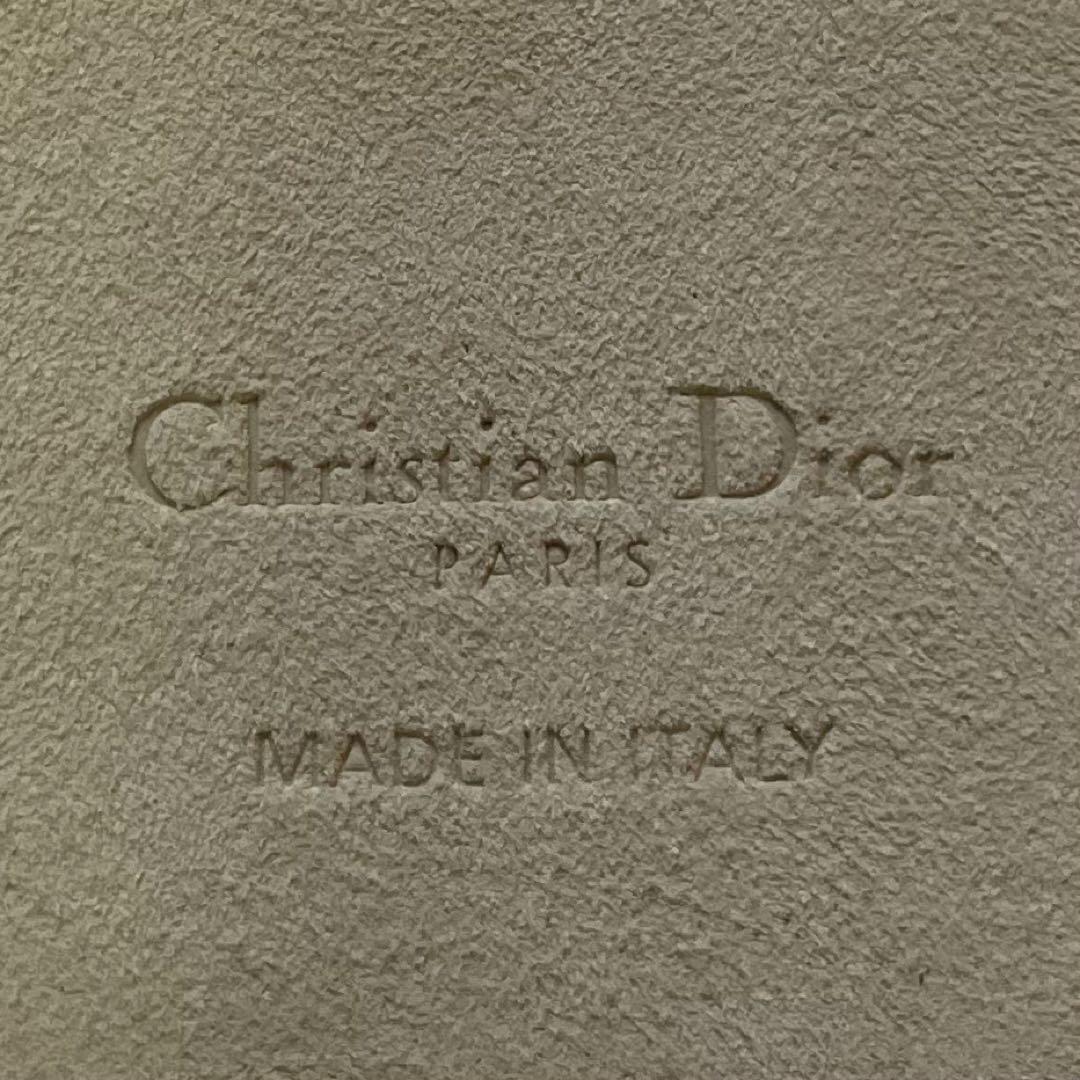 団子白たまDior トワルドゥジュイ iPhone 16 Pro Max