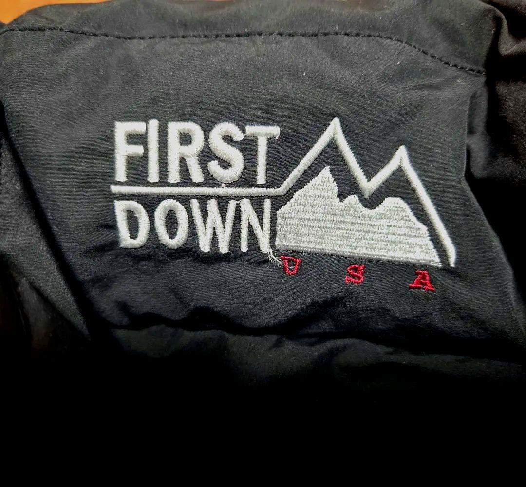 新品　FIRST DOWN ブラック ダウンベスト　XL