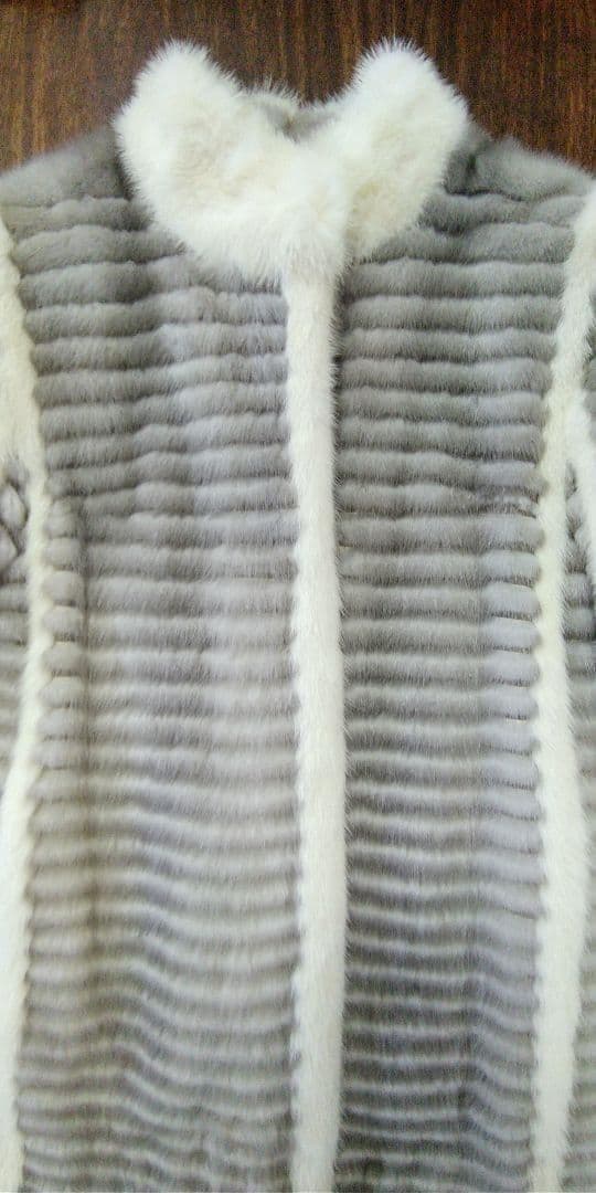 ミンク毛皮コート シルバーグレー