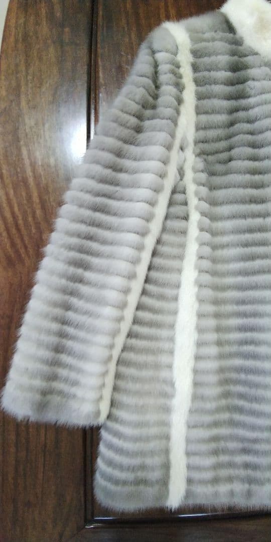 ミンク毛皮コート シルバーグレー