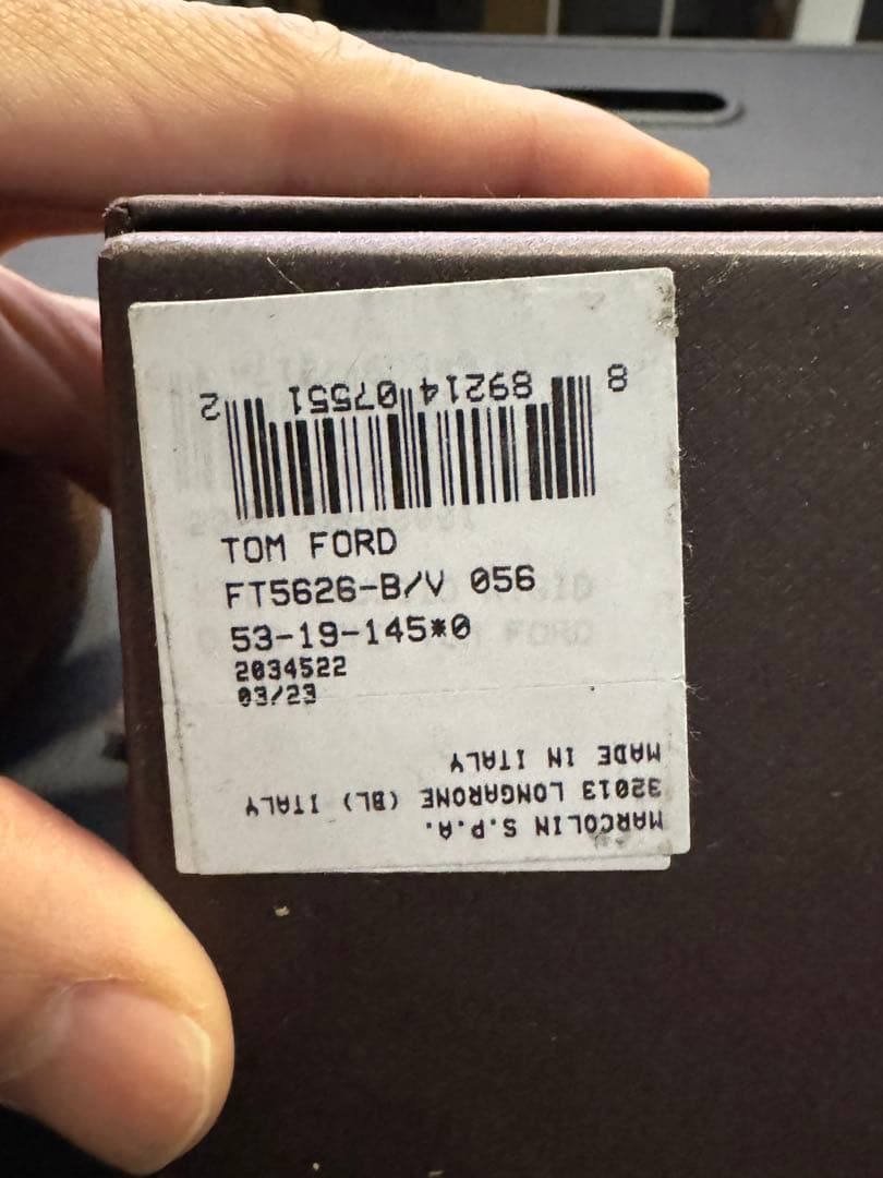 TOM FORD ブラックサングラス　メンズ