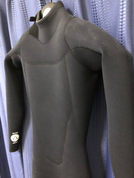 ウエットスーツGLIDZ日本製(サーフィン用)