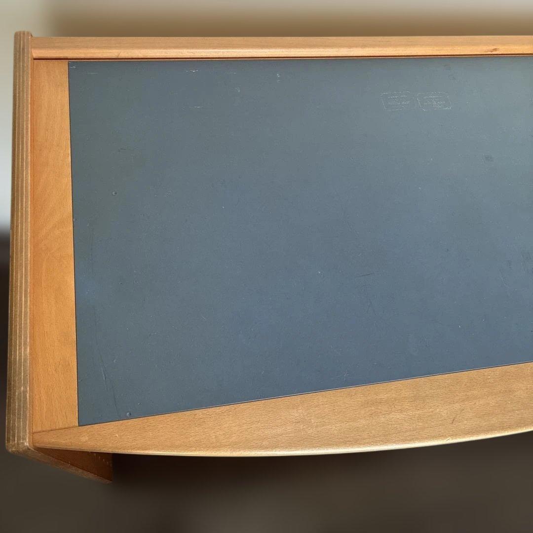 フォルミオ　デスク