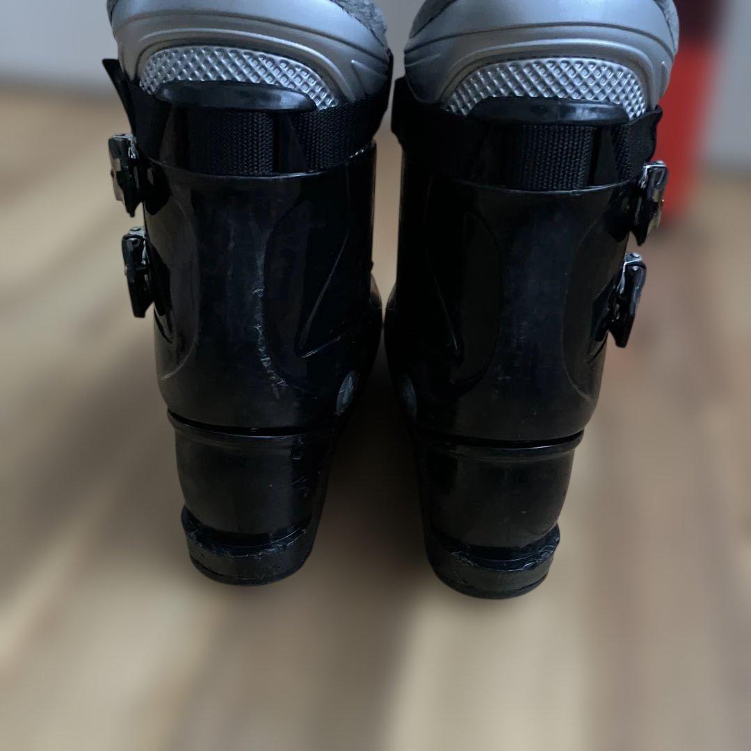 ATOMIC スキー赤140cm ブーツ黒25cm 4点セット