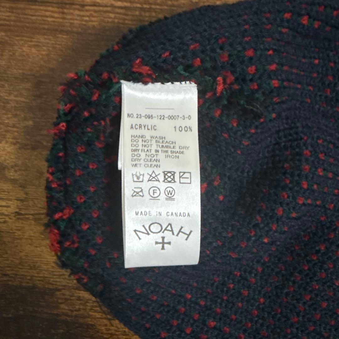 NOAH ネイビーとレッドのビーニー　レア