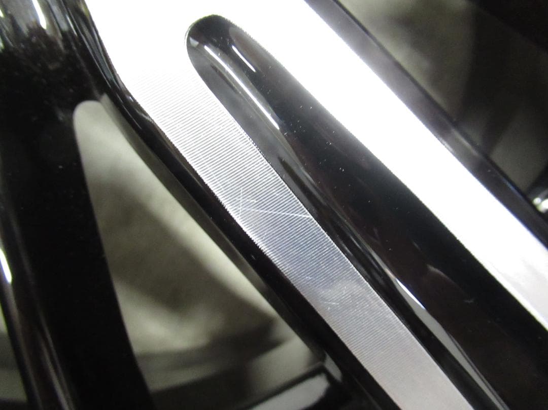 GR フィット リュクス アルミホイール 　6J　+50　PCD 100　ホンダ