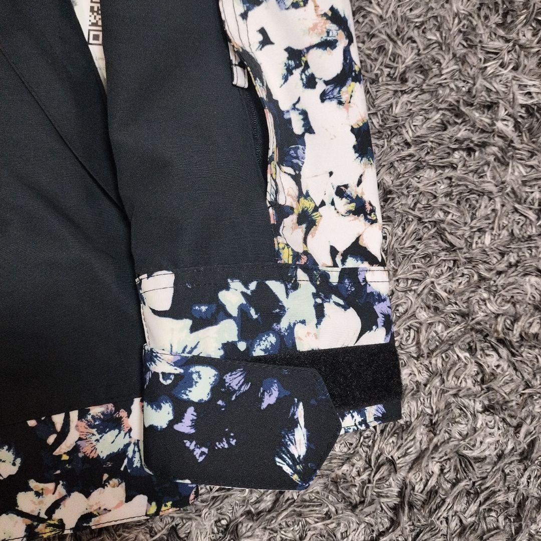 【新品、未使用】ROXY スノーボードジャケット サイズS