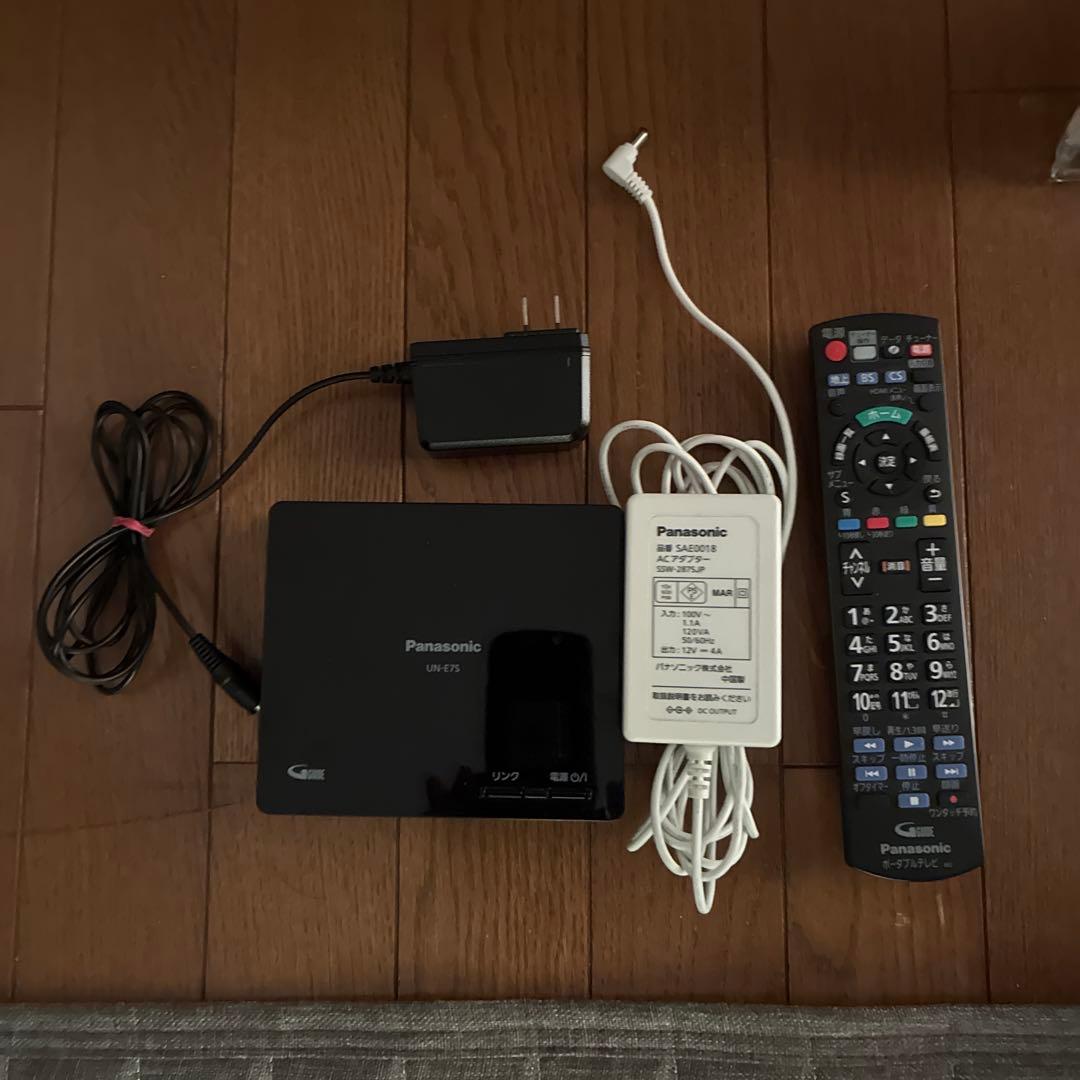 Panasonic UN-24F7D 24インチ液晶テレビ