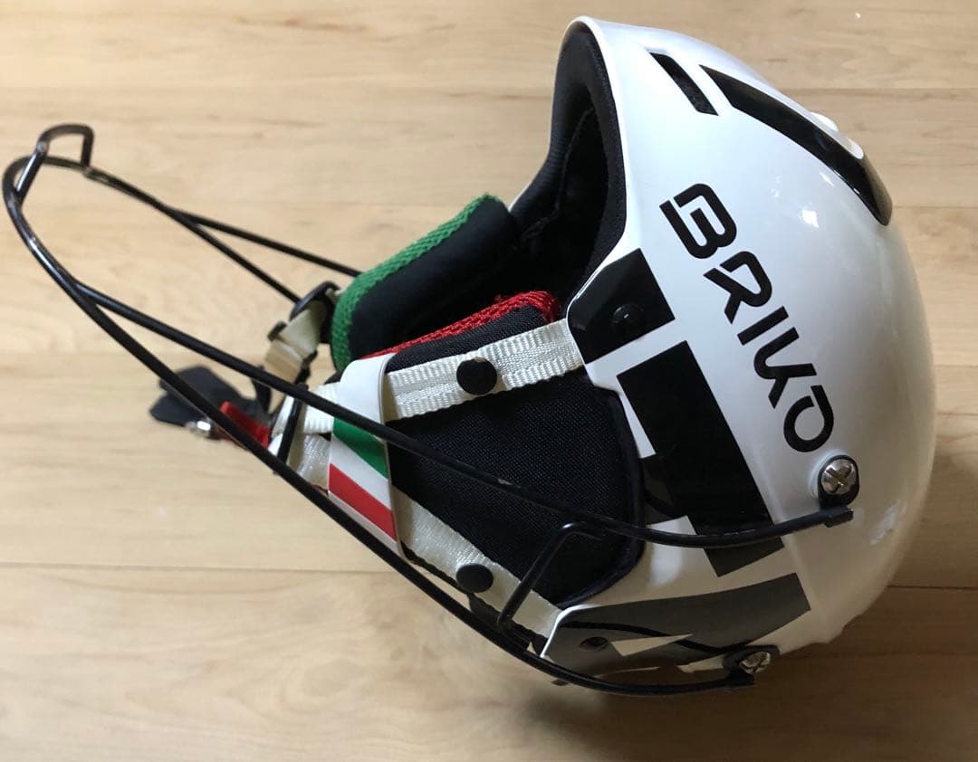 BRIKO スラロームヘルメット 58cm