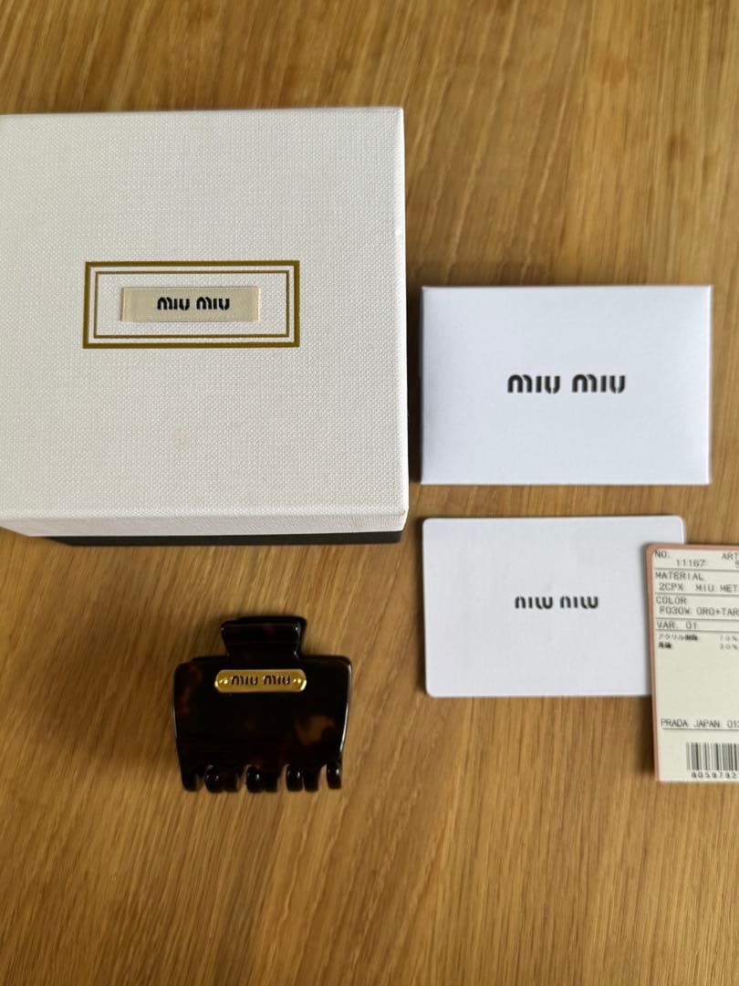 MIU MIU ヘアクリップ べっ甲