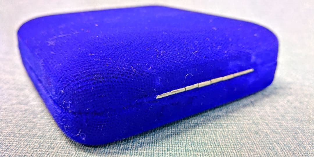 天皇陛下　御即位六十年　奉祝 純銀　記念メダル　重さ71～72g　松本徽章工業