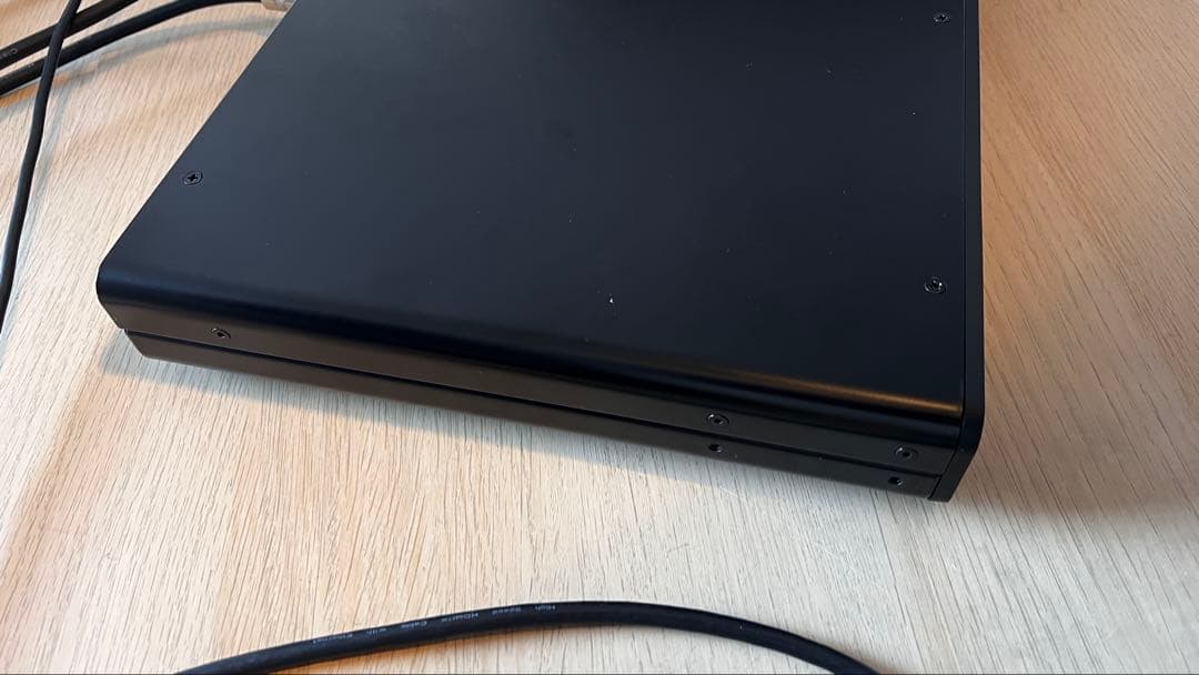 evo 16 オーディオインターフェイス 本体