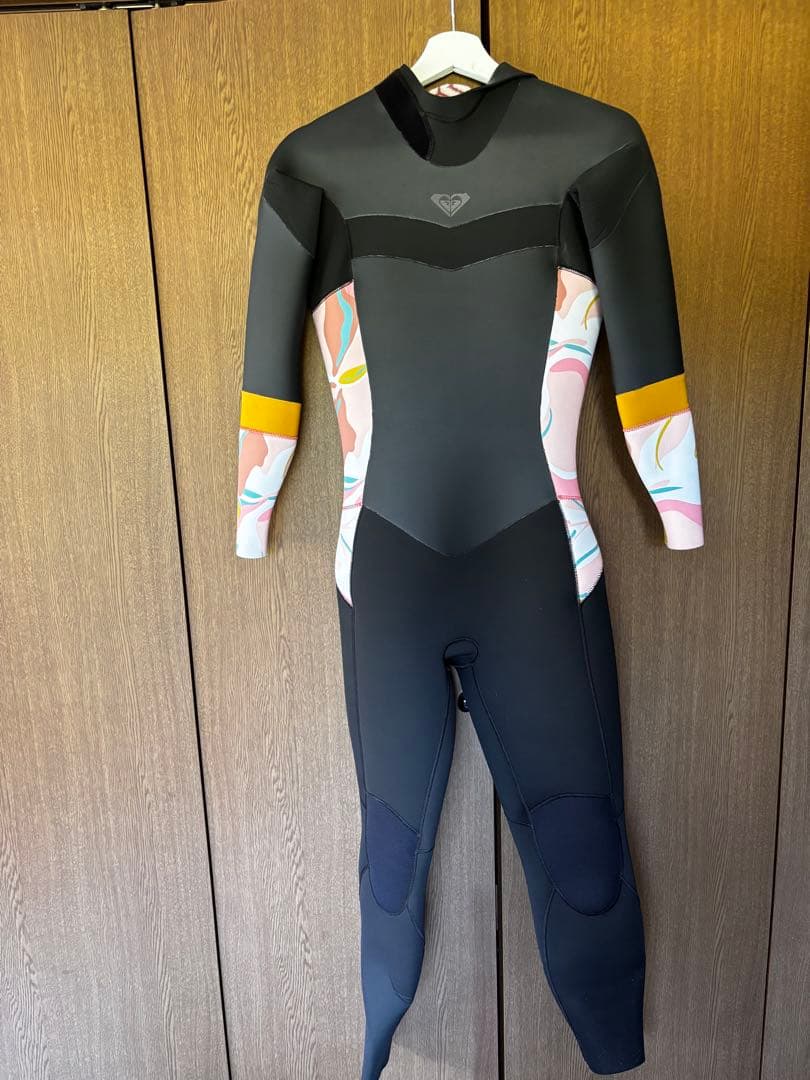 Roxy 4/3mmセミドライ Lサイズ　ウェットスーツ サーフィン　ダイビング