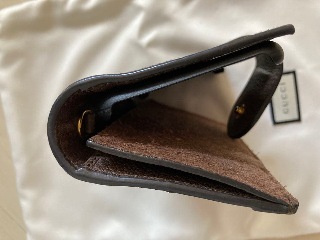 GUCCI手帳型iPhone7/8SE2/3ケース