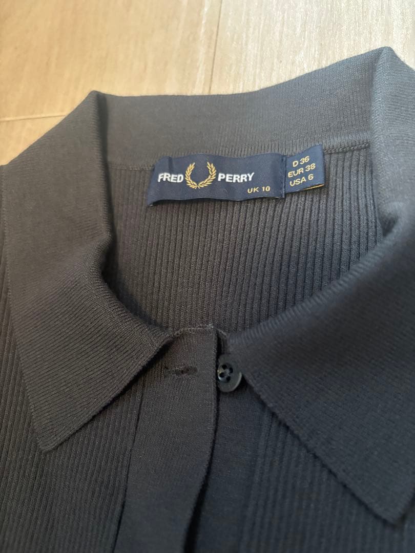 FRED PERRY 別注 ワンポイントロゴ刺繍 リブニットポロシャツ