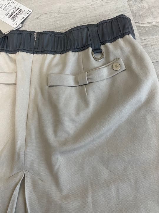 ランバンスポール　バックプリーツスカート グレー　Lサイズ　ストレッチ