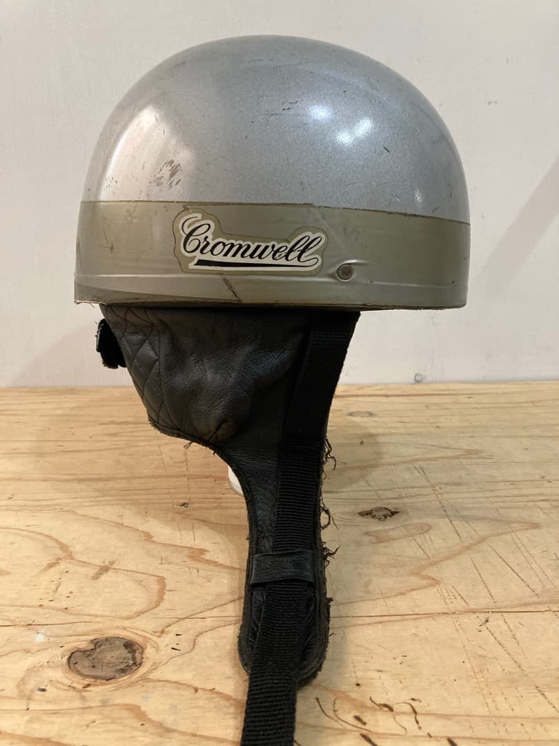 クロムウェル　ヘルメット（観賞用）