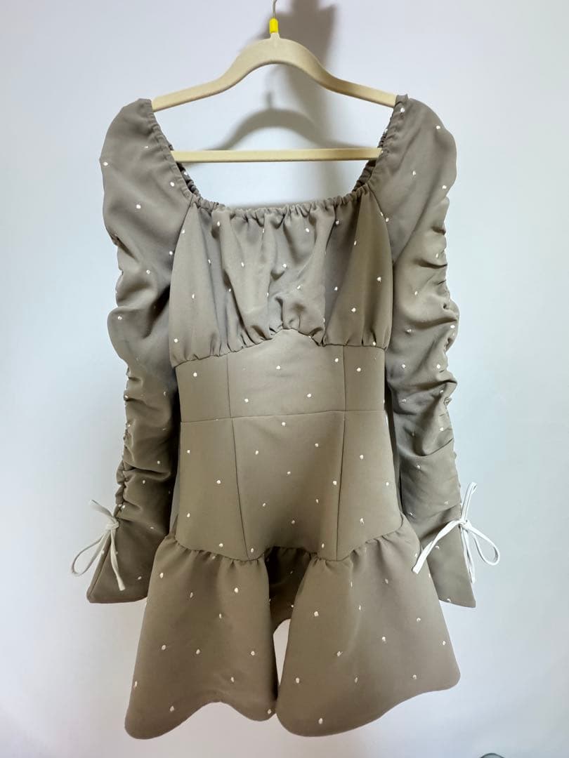 Darich ダーリッチ スクエアネックギャザーミニワンピース