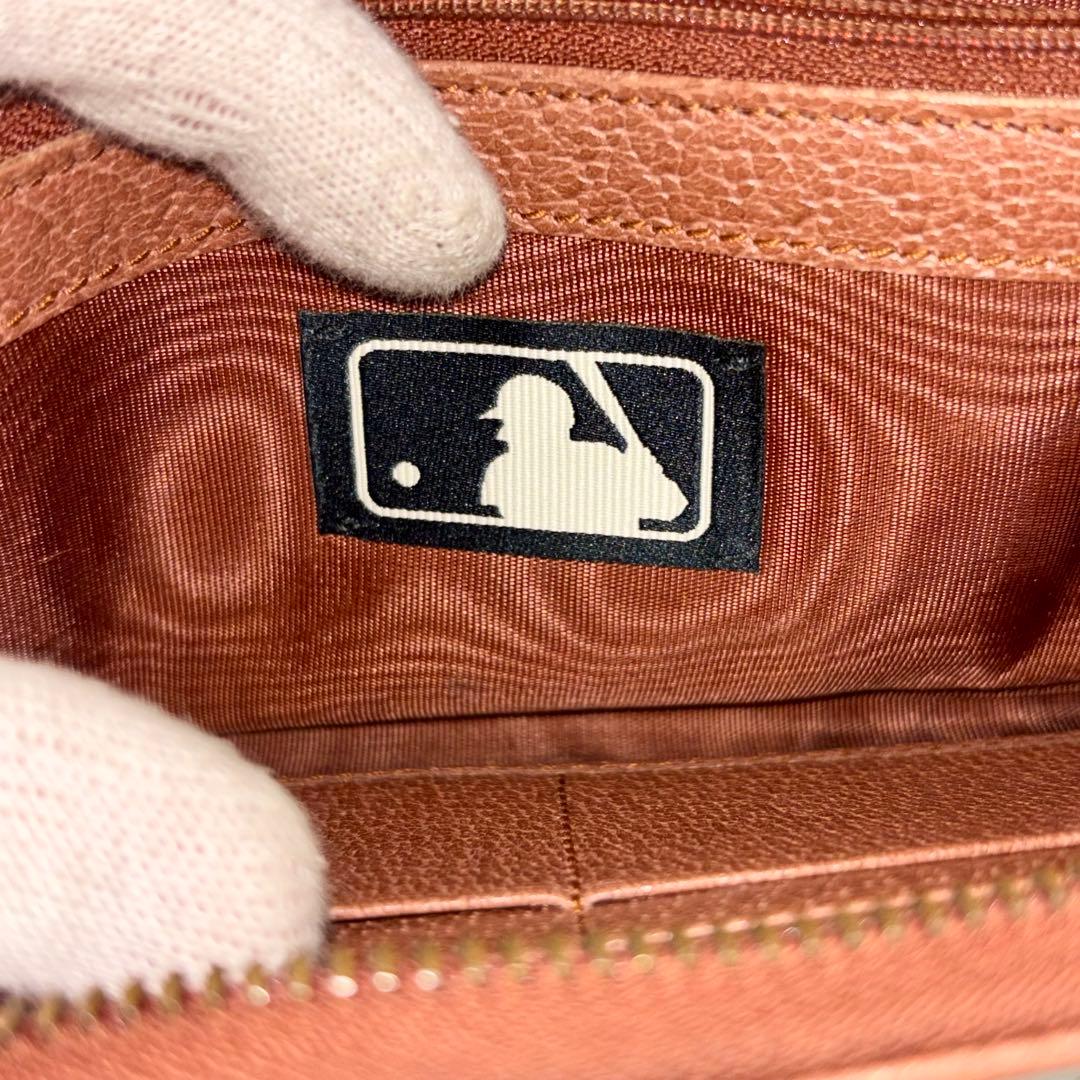 あたま　グッチ　長財布　ニューヨークヤンキース　GGキャンバス