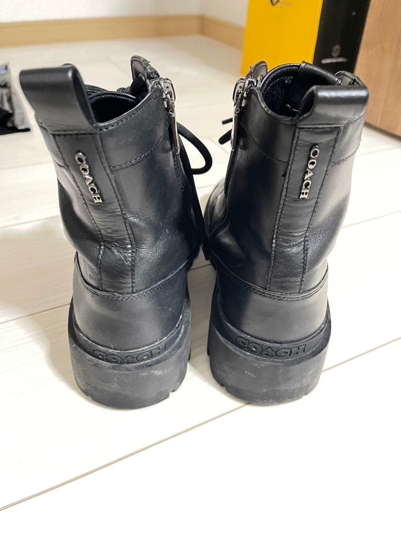 COACH ブラック ジッパーブーツ