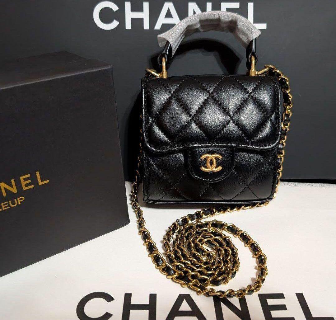 CHANELブラックキルティングショルダーバッグ ミニマトラッセ ノベルティ