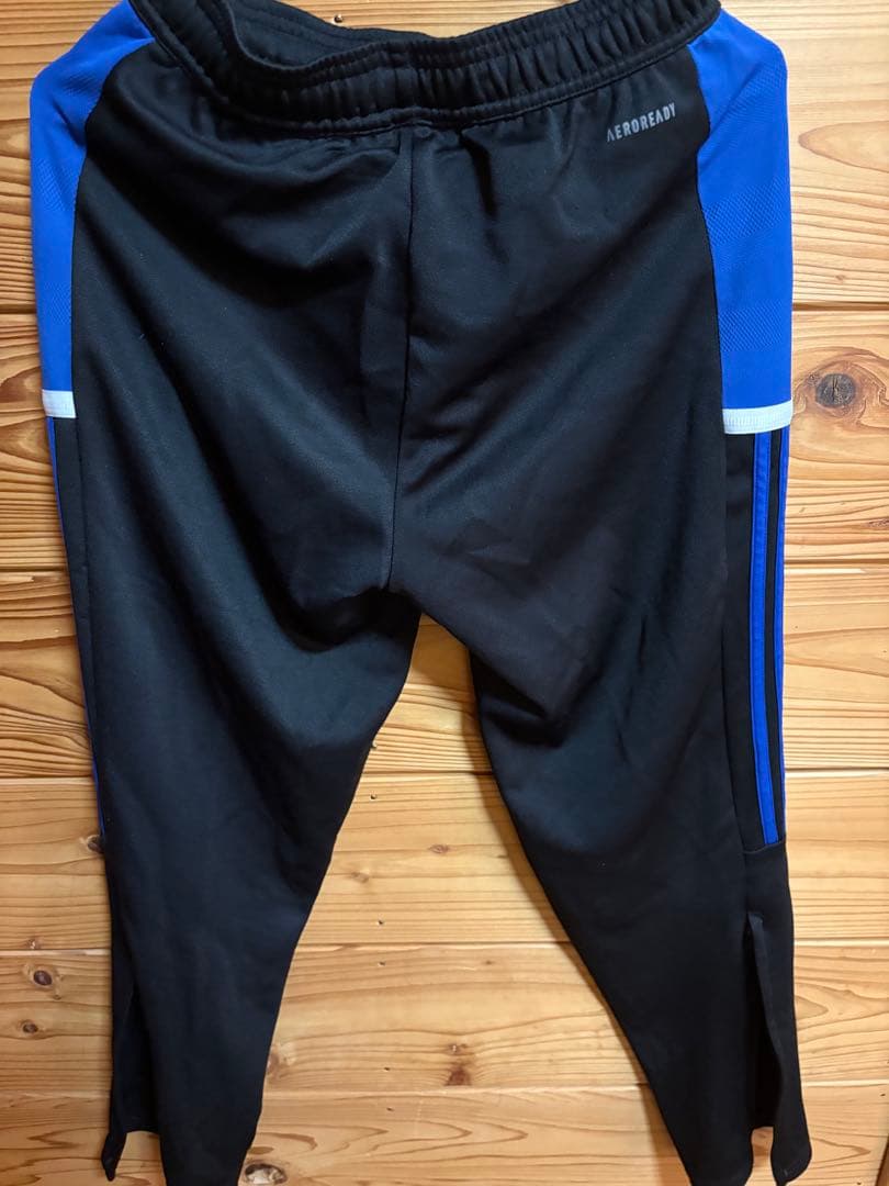 日本体育大学　サッカージャージ